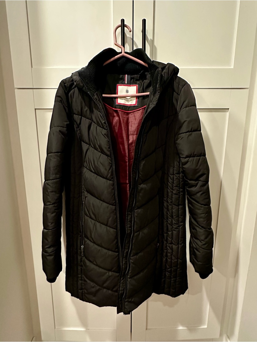 Tommy Hilfiger Black Quilted Hooded Puffer Coat with Red Lining